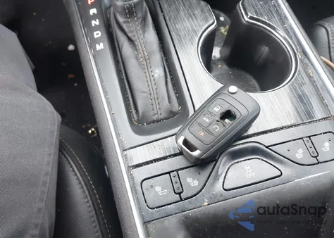 2019 Chevrolet Impala Premier from USA, damaged, VIN 1G1105S33KU133056